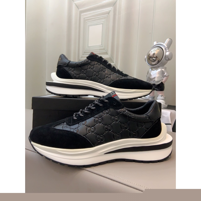 G*u*i casual shoes
